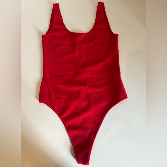 Aritzia Wilfred Free Leila Bodysuit - Picture 2 of 4